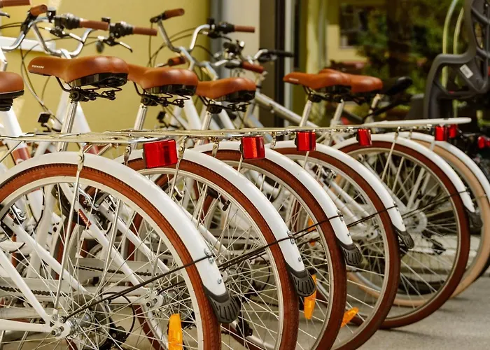 Hotel Casa Emmaus 3*