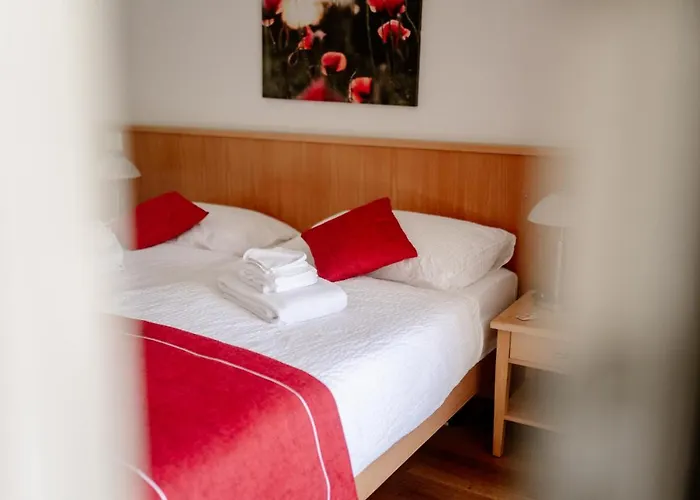 Parkhotel Emmaus - Casa Del Sole 3* 阿斯科纳